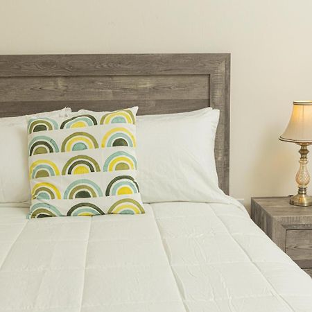 Phoenix Park Villas - Portmore - 10Mins To Beach Luaran gambar