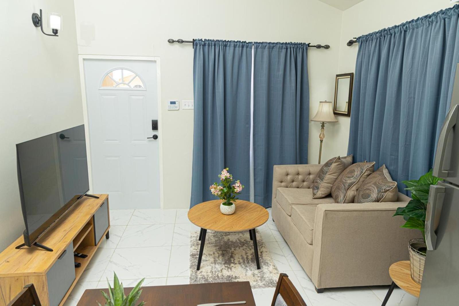 Phoenix Park Villas - Portmore - 10Mins To Beach Luaran gambar
