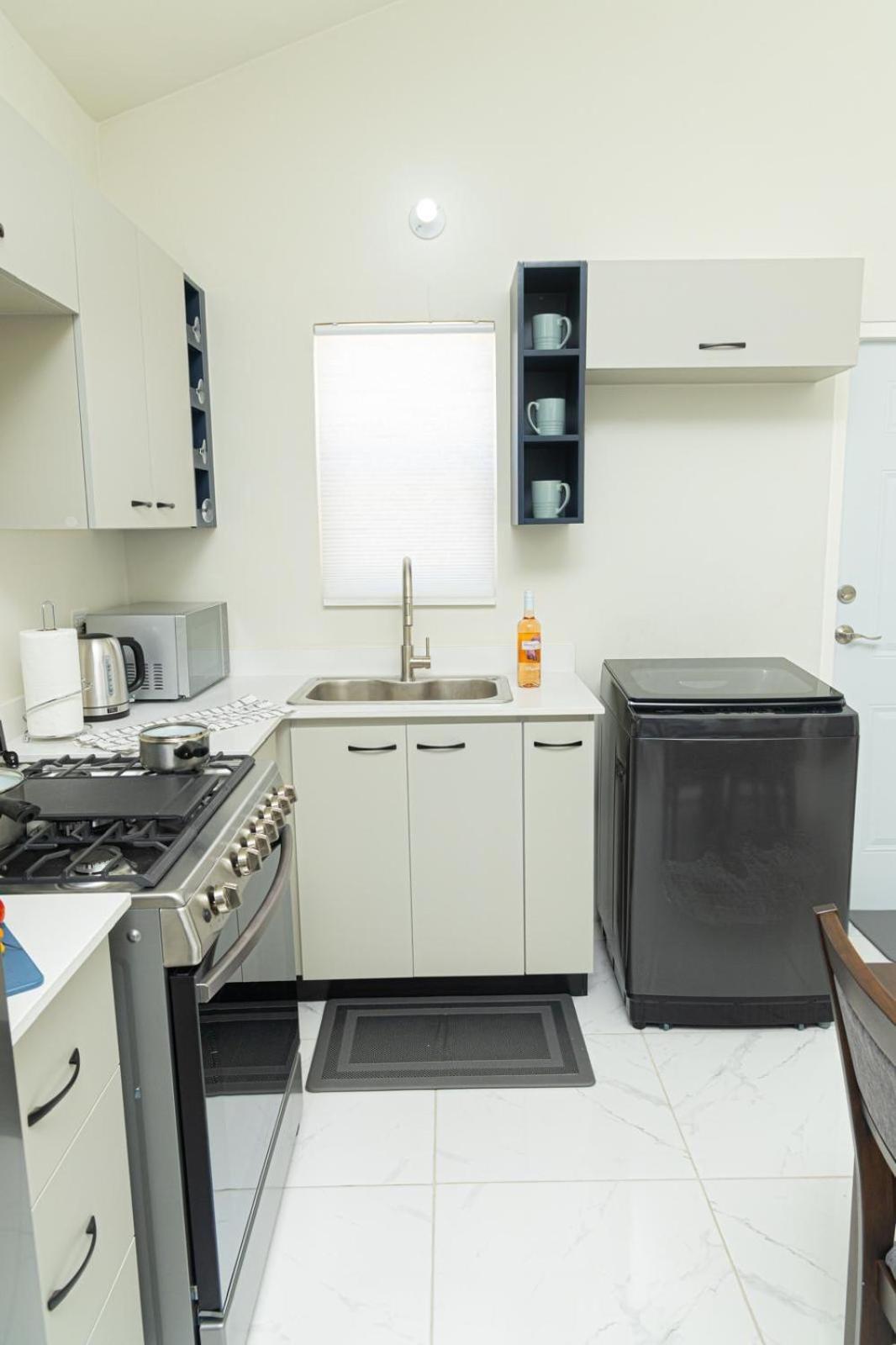 Phoenix Park Villas - Portmore - 10Mins To Beach Luaran gambar